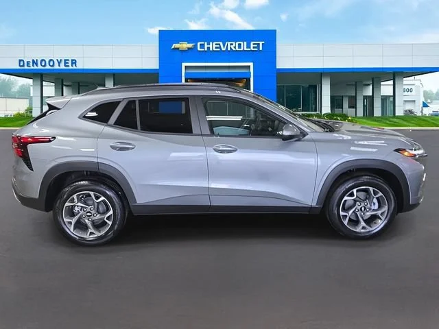 New 2026 Sterling Gray Metallic Chevrolet LT image 7