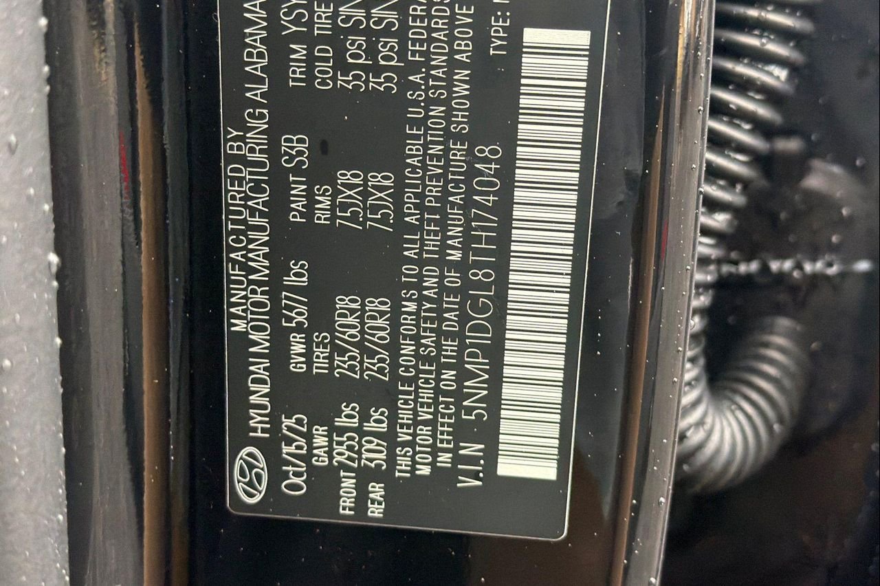 New 2026 Black Hyundai SE AWD image 41