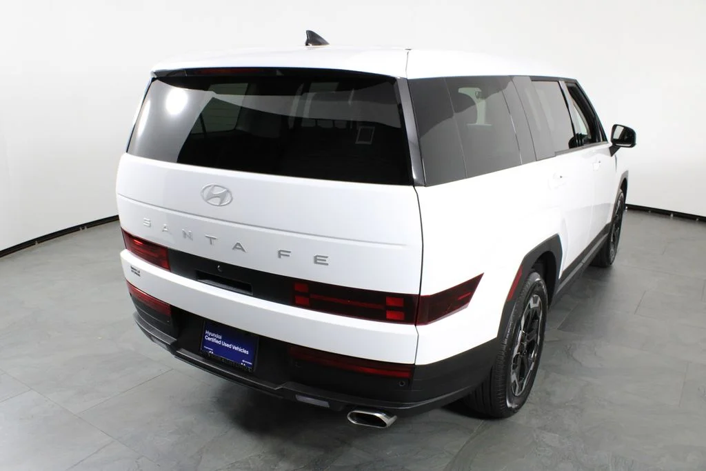 Used 2026 White Hyundai SE image 16