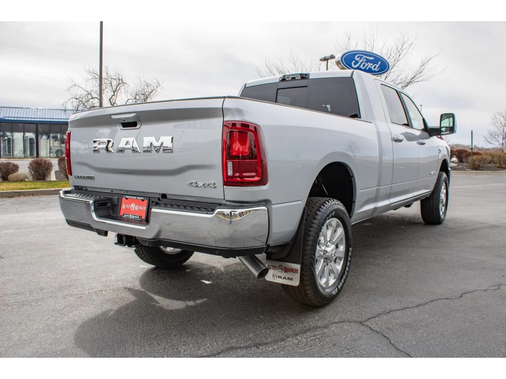 New 2026 SILVER ZYNITH Ram Laramie image 7