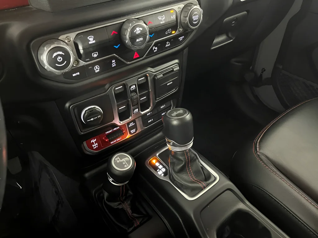 Used 2021 Gray Jeep Unlimited Rubicon image 12