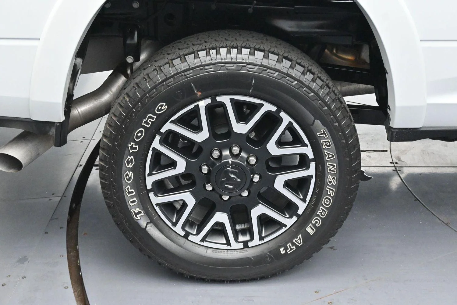 Used 2025 White Ram Limited image 37
