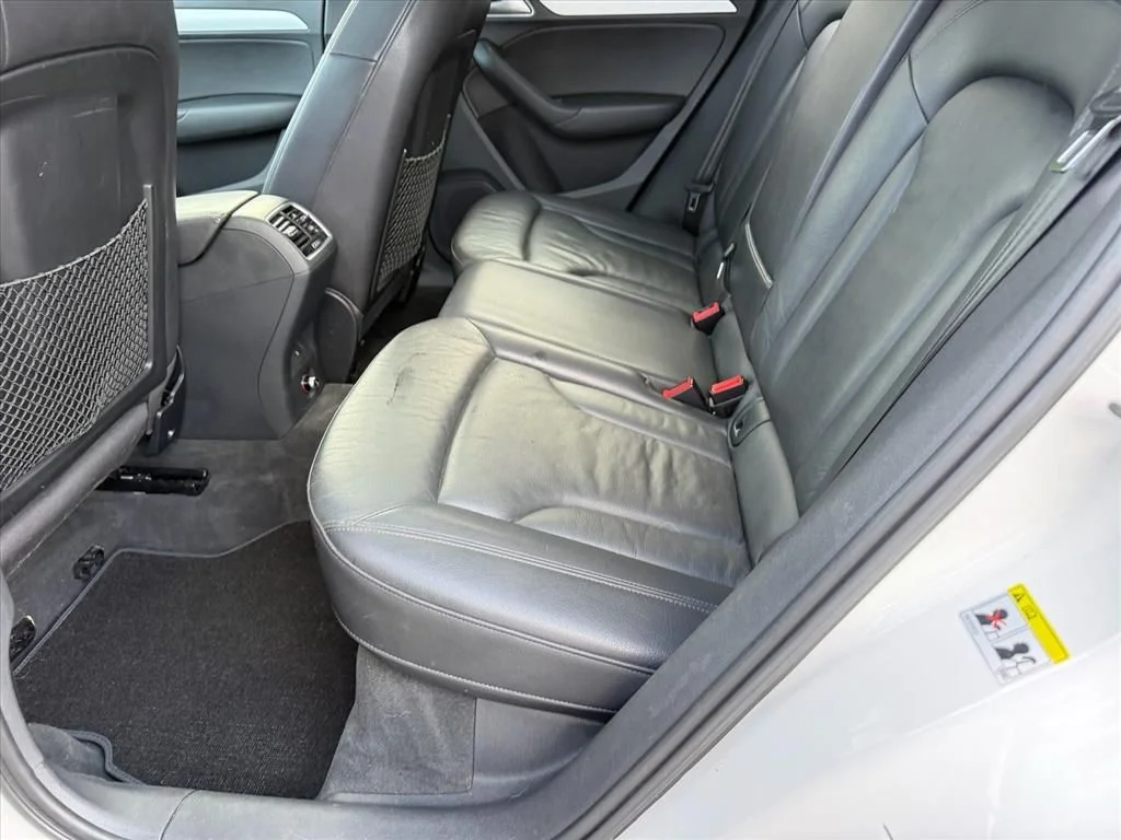 Used 2018  Audi 2.0T Premium image 7