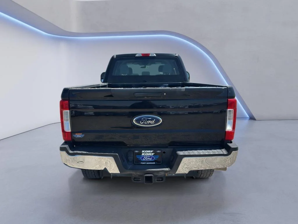 Used 2017 Shadow Black Ford XL image 4