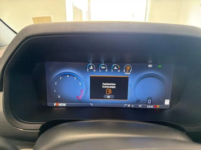 New 2026 Iconic Silver Metallic Ford Lariat® image 30