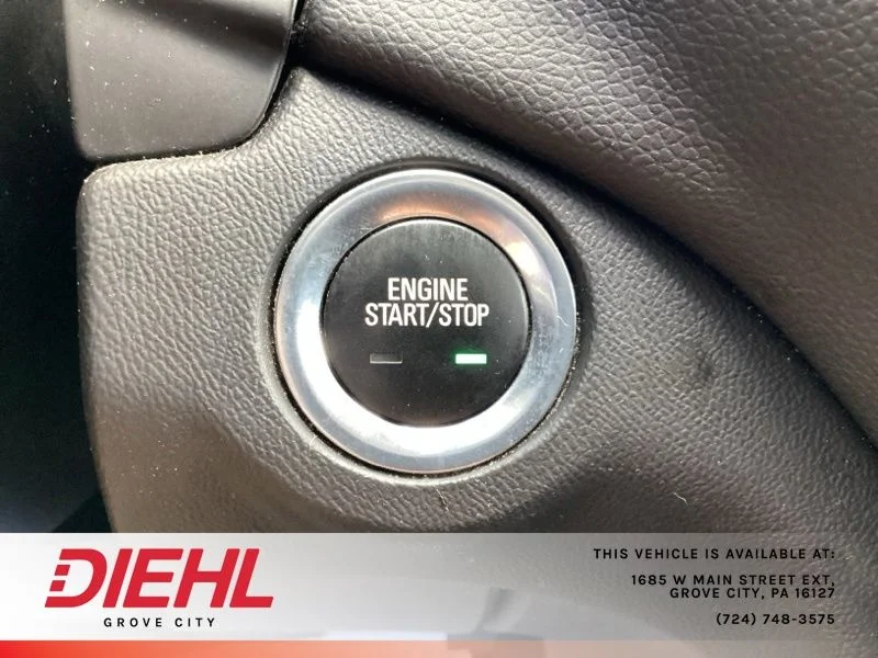 Used 2022 Red Chevrolet LT image 35