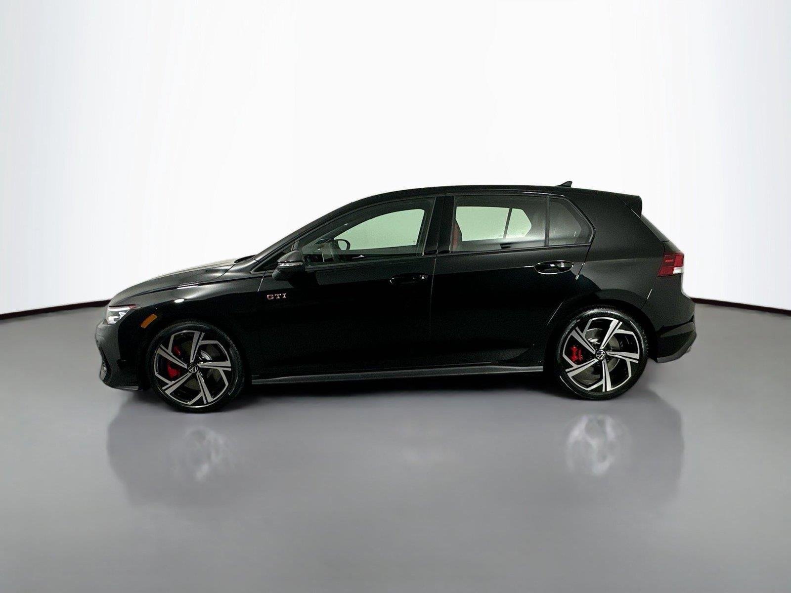 2026 Volkswagen Golf GTI SE - Photo 8