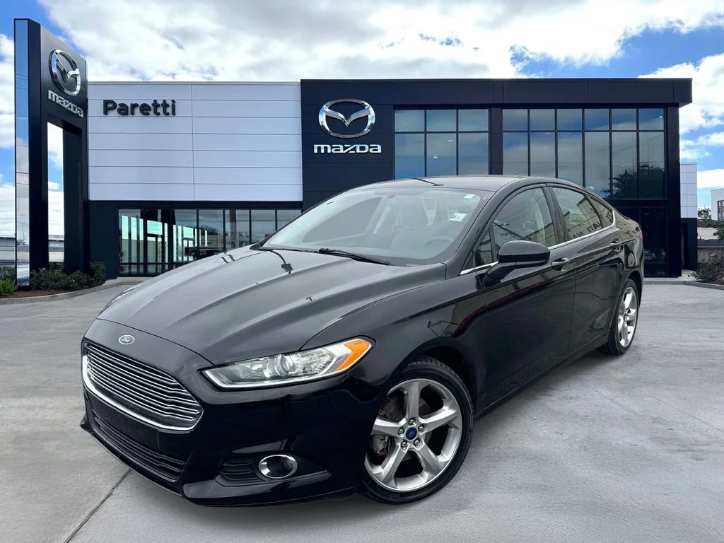 2016 Ford Fusion S FWD's photo