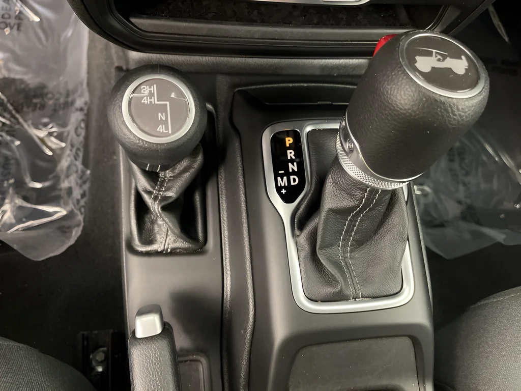 2025 Jeep Wrangler 4-Door Sport S - Photo 15