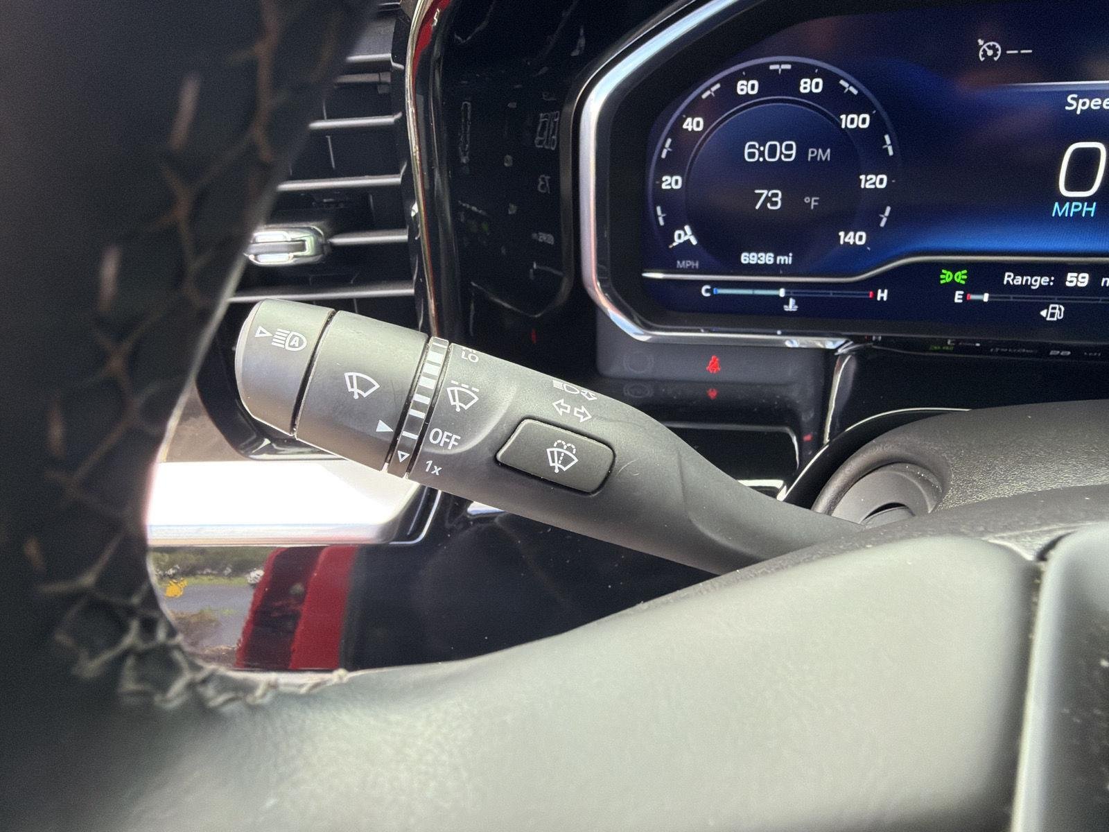 2025 Chevrolet Silverado 1500 LT - Photo 22