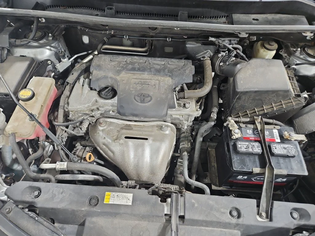 Used 2017 Silver Toyota Platinum image 22