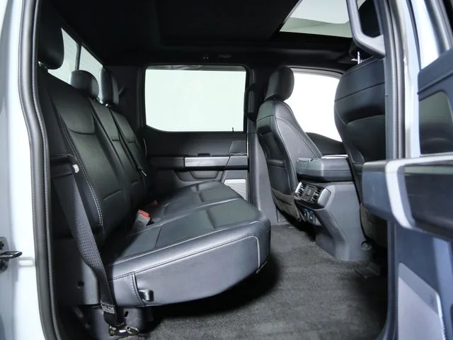 Used 2023 White Ford XLT image 14