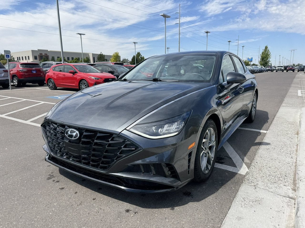 Used 2023 Portofino Gray Hyundai SEL image 3