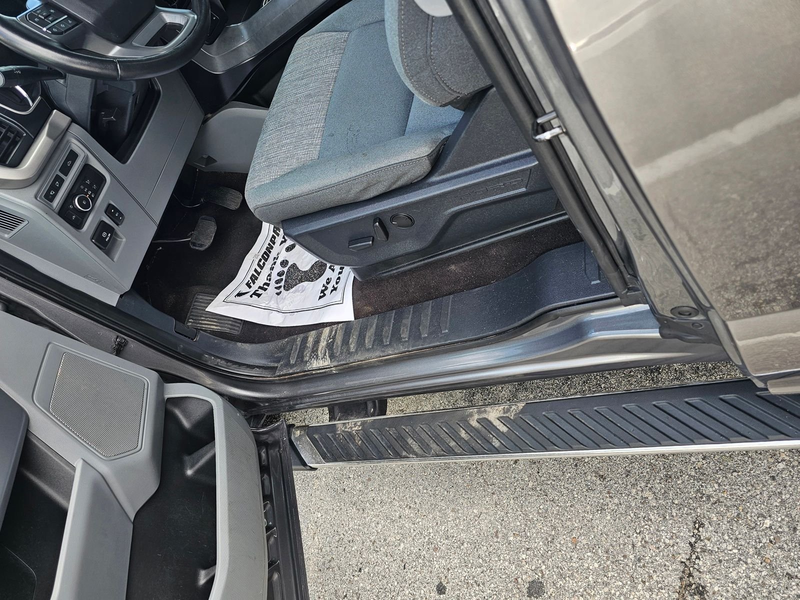 Used 2022 Gray Ford XLT image 12