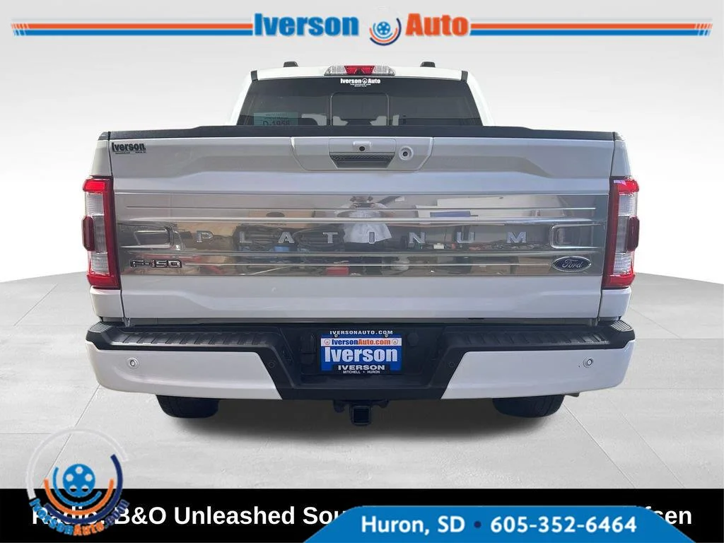 Used 2022 Star White Metallic Tri-Coat Ford Platinum image 10