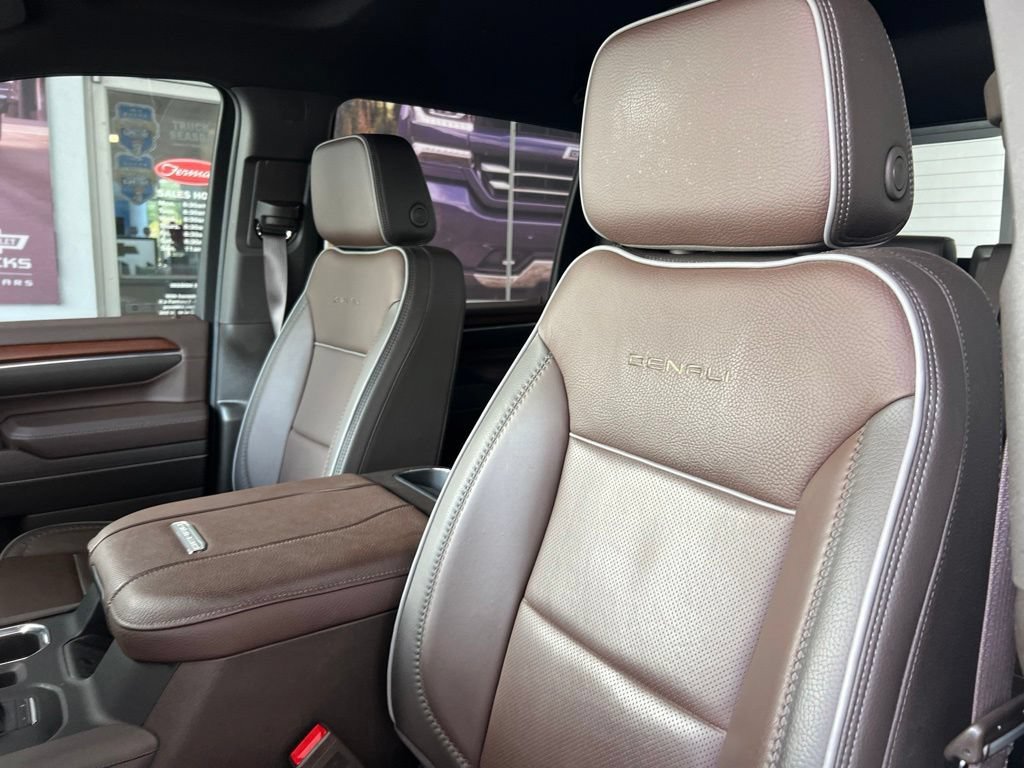 Used 2024 Summit White GMC Denali image 9