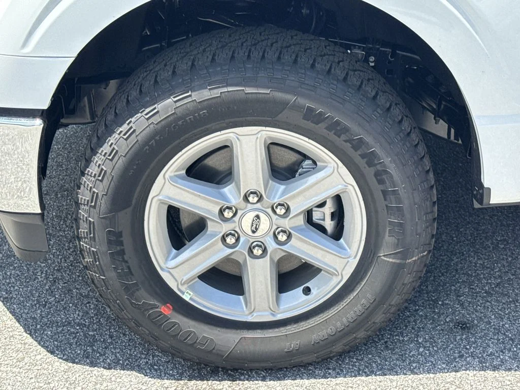 New 2026 White Ford XLT image 11