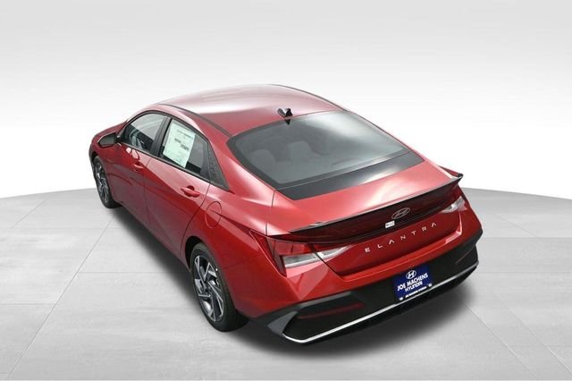 Certified Used 2025 Red Hyundai SEL Sport image 26