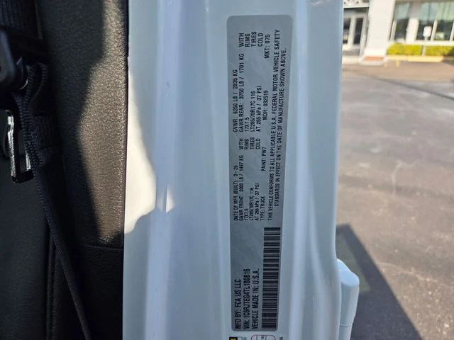 New 2026 Bright White Clearcoat Jeep Mojave image 20
