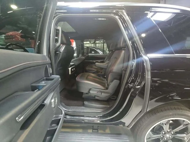 Used 2023 Black Ford Limited image 13