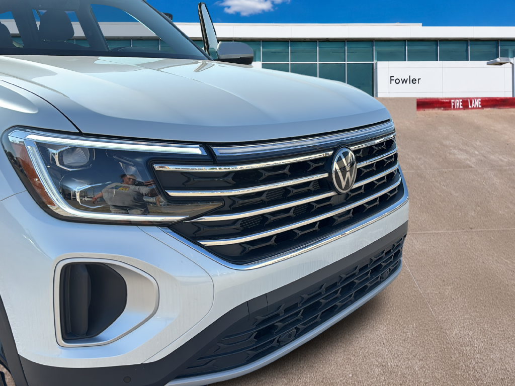 2026 Volkswagen Atlas SE w/Tech - Photo 31