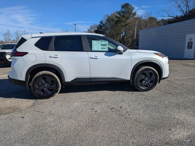 New 2026 Everest White Pearl TriCoat Nissan SV image 3