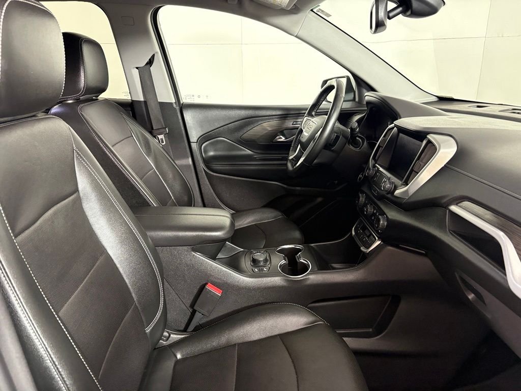 Used 2024 White GMC SLT image 14