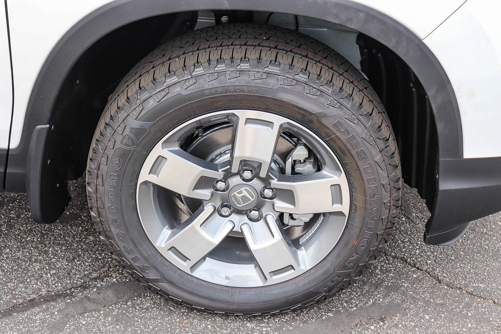 New 2026 Platinum White Pearl Honda RTL AWD image 6