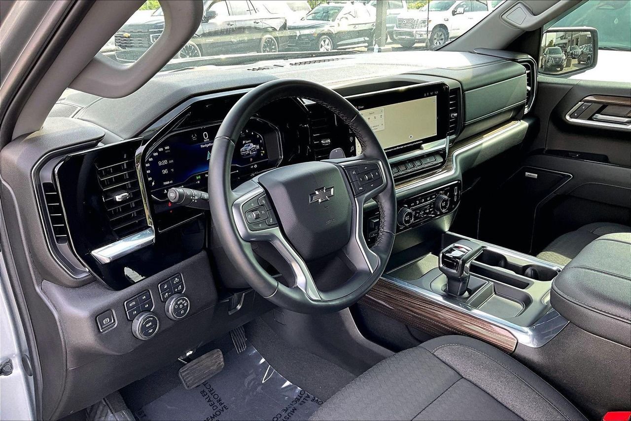 2024 Chevrolet Silverado 1500 RST - Photo 19