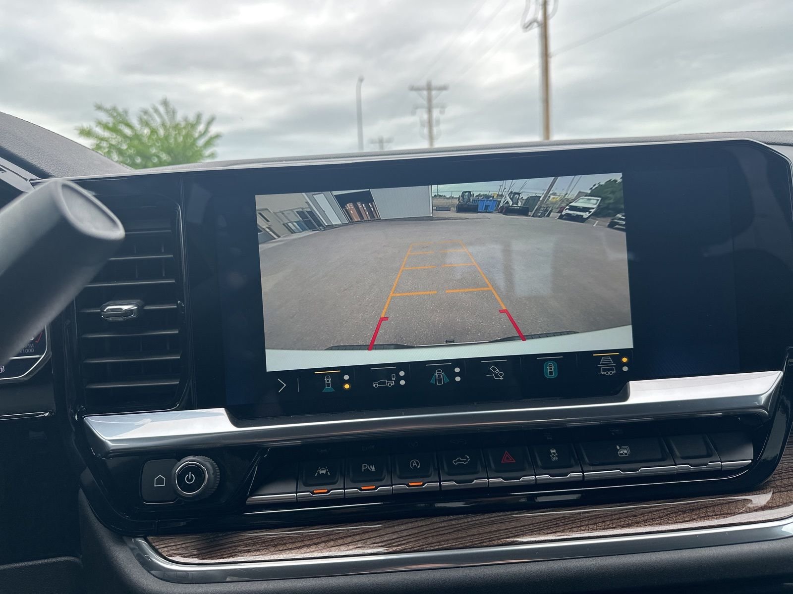 Used 2023 White Chevrolet LT image 65