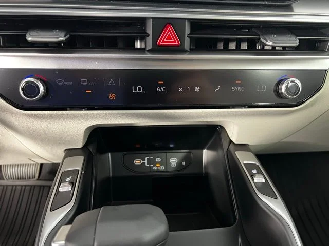 2026 Kia Sorento S - Photo 25