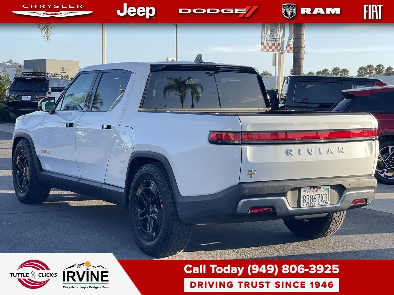 Used 2023 Glacier White Rivian Adventure image 4