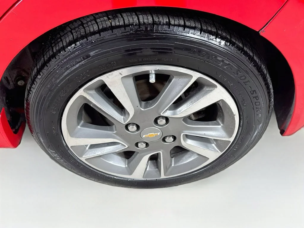 Used 2016 Salsa Red Chevrolet 2LT image 35