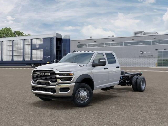 New 2026 Bright White Clearcoat RAM Tradesman image 2