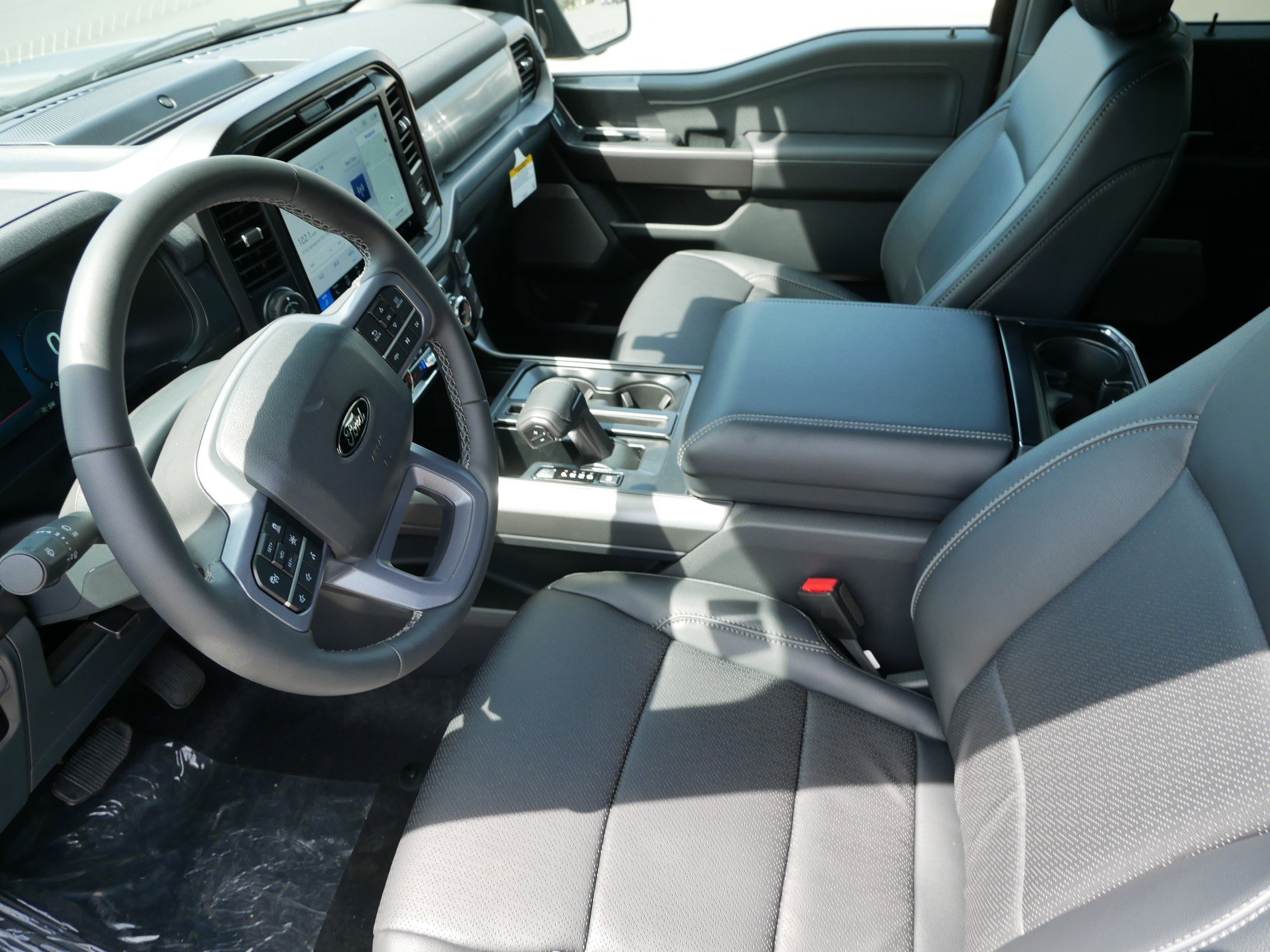 New 2026 Agate Black Metallic Ford Lariat® image 11