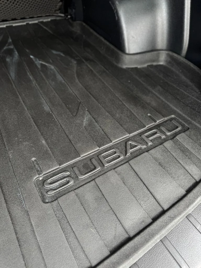 Used 2014 Gray Subaru 2.5i Limited image 39