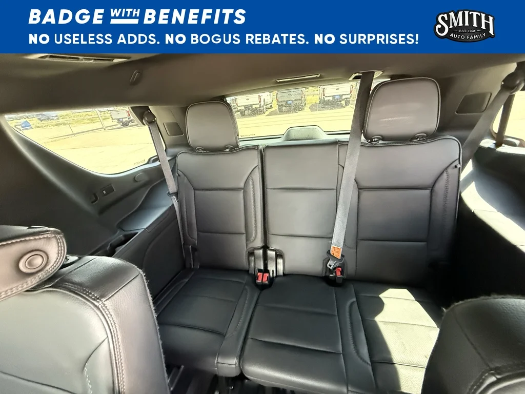 Used 2023 Onyx Black GMC Denali image 17