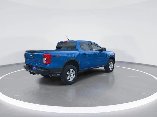 Used 2024 Blue Ford XL image 7