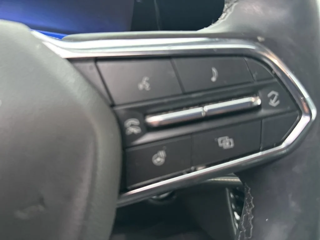 Used 2025 Lakeshore Blue Metallic Chevrolet Premier image 32