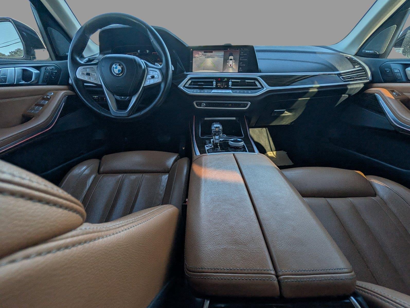 Used 2019 Alpine White BMW xDrive50i image 27