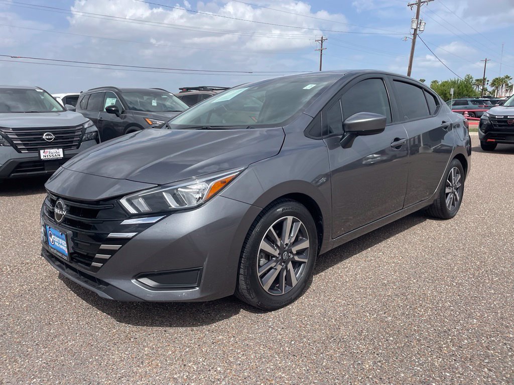 Used 2023 Gray Nissan 1.6 SV image 3