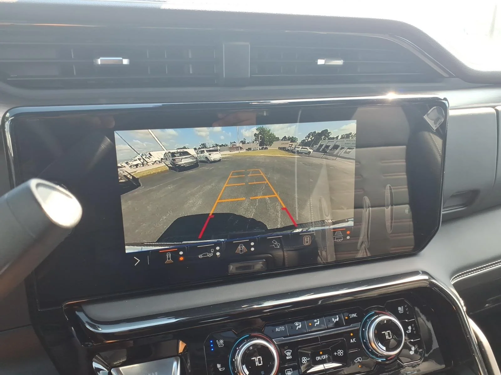 2026 GMC Sierra 2500HD AT4X - Photo 20