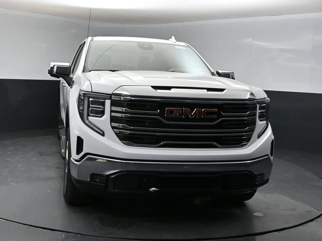 2026 GMC Sierra 1500 SLT - Photo 6