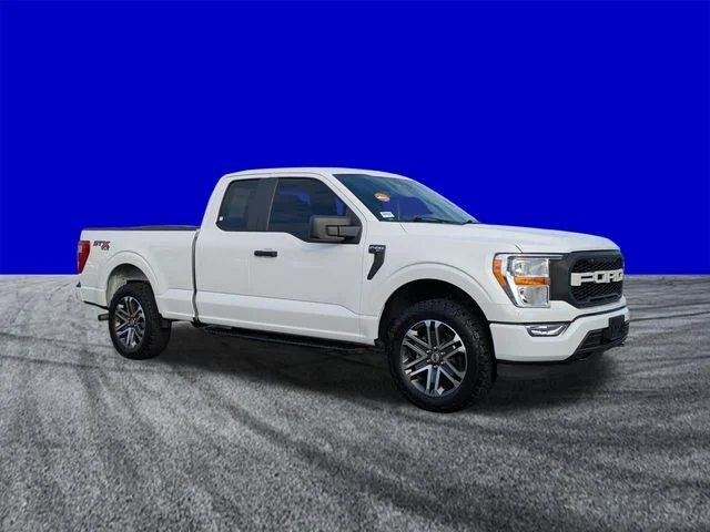 Certified Used 2021 Oxford White Ford XL image 2