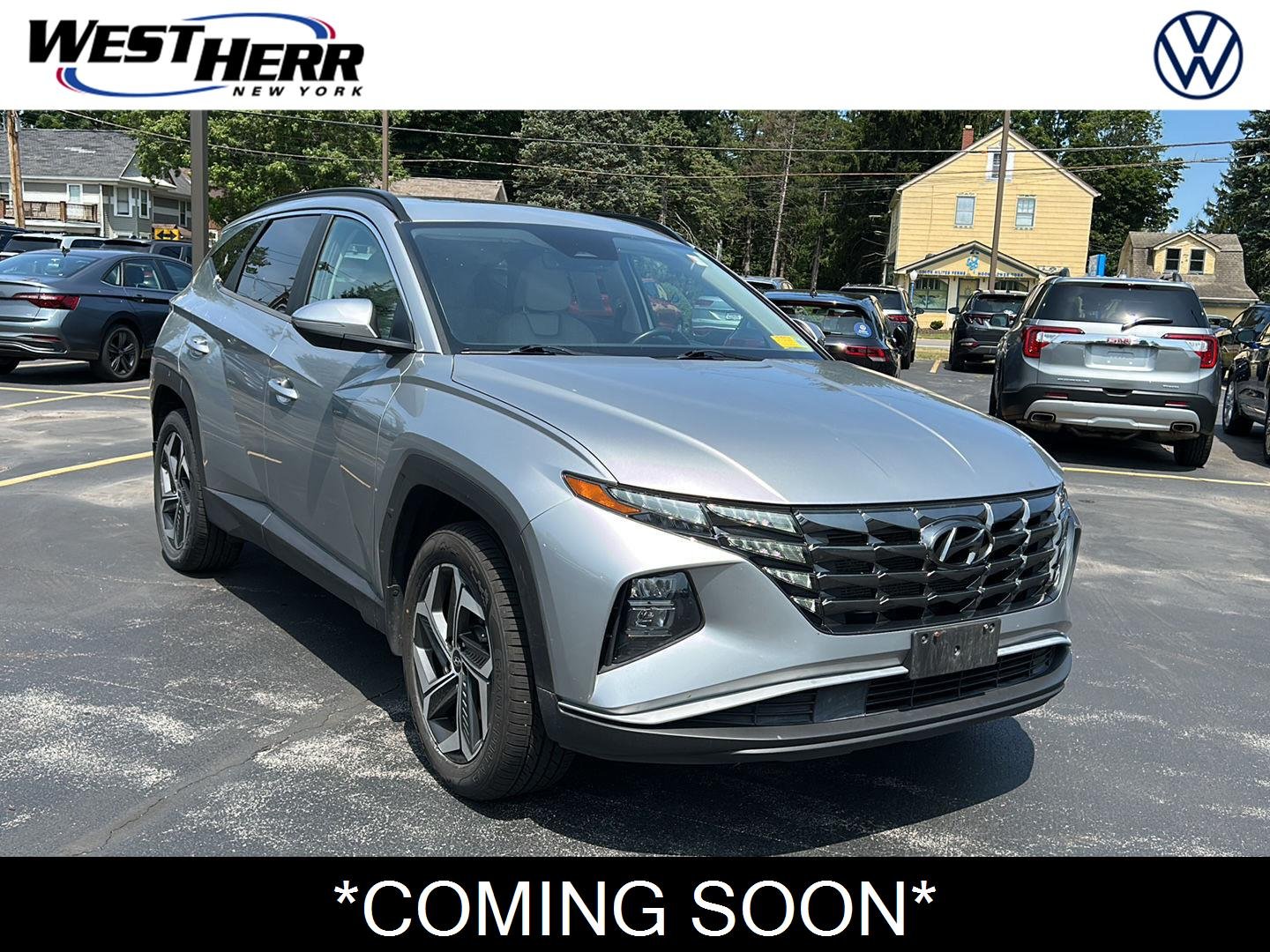 Used 2022 Shimmering Silver Hyundai SEL image 1