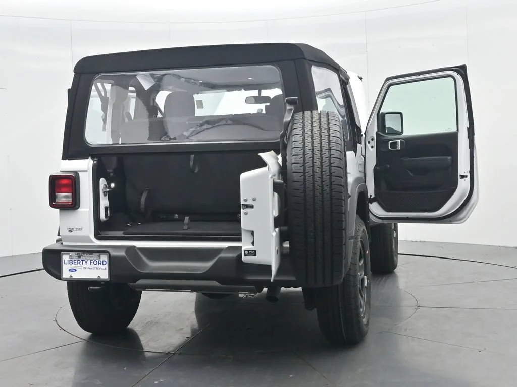 Used 2024 White Jeep Sport image 46