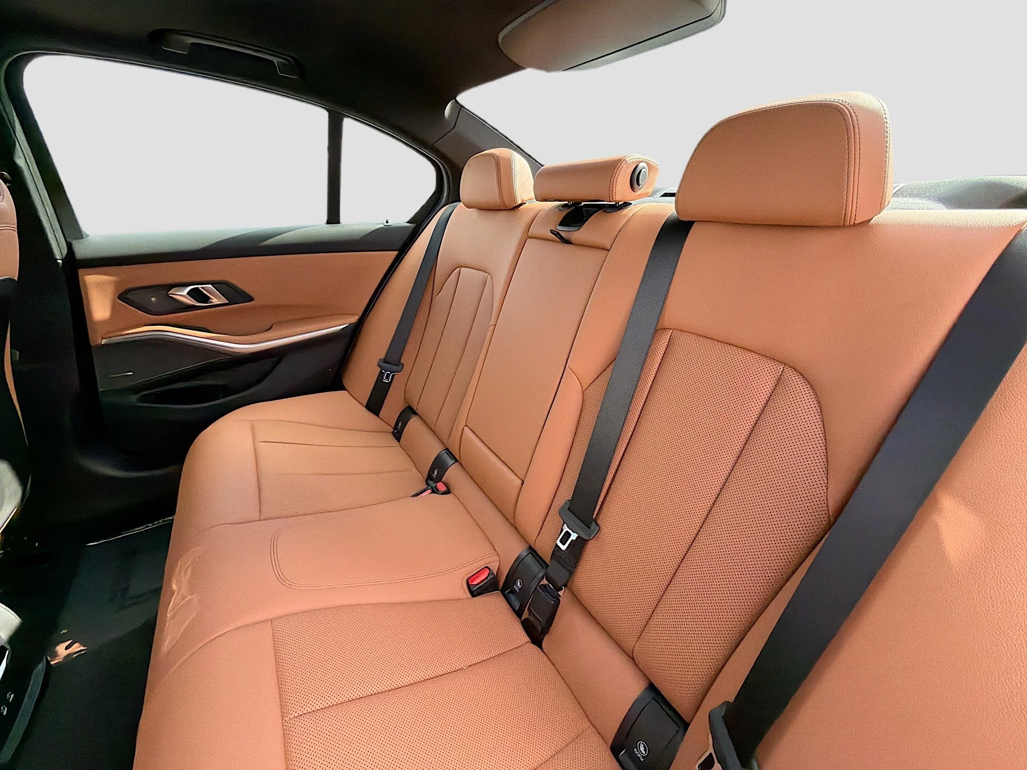 New 2026 Black Sapphire Metallic BMW 330i NA image 20