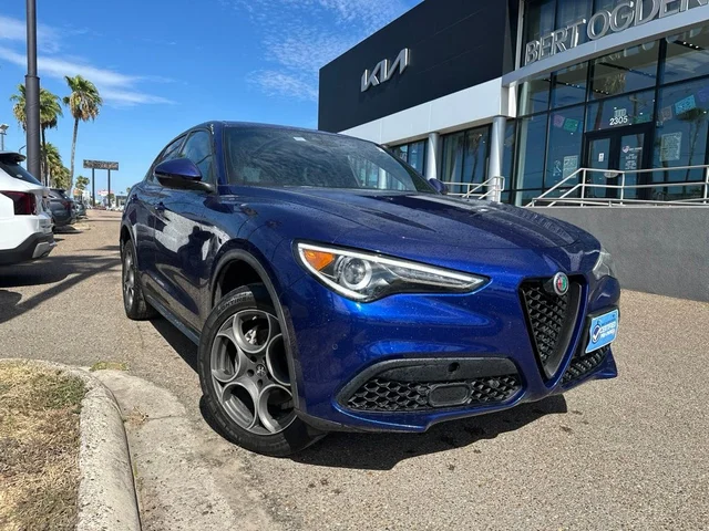 2023 Alfa Romeo Stelvio Sprint