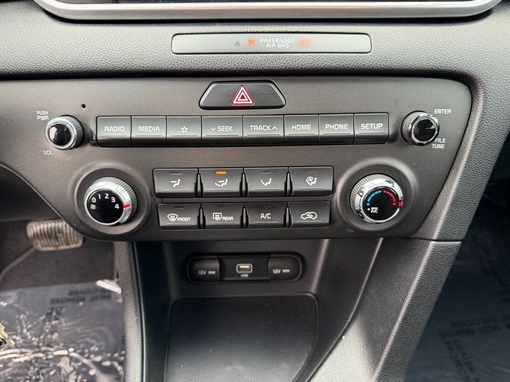 2021 Kia Sportage LX - Photo 24