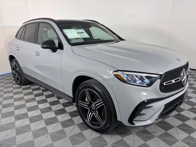 2026 Mercedes-Benz GLC GLC 300 4MATIC's photo